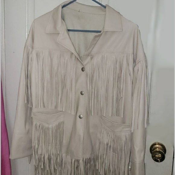 White Pleather Fringe Jacket! ⚠️PLEASE BUY CLOSET CLEAN OUT⚠️ - Picture 2 of 2